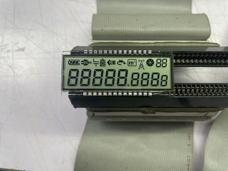 Fabrik Custom 8-stellige TN-LCD-Display Positive Sieben-Segment-PIN-Verbindung für elektronische Gaszähler